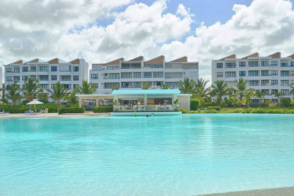 Luxury Escape Private Jacuzzi, Beach, Punta Cana Sleep 5