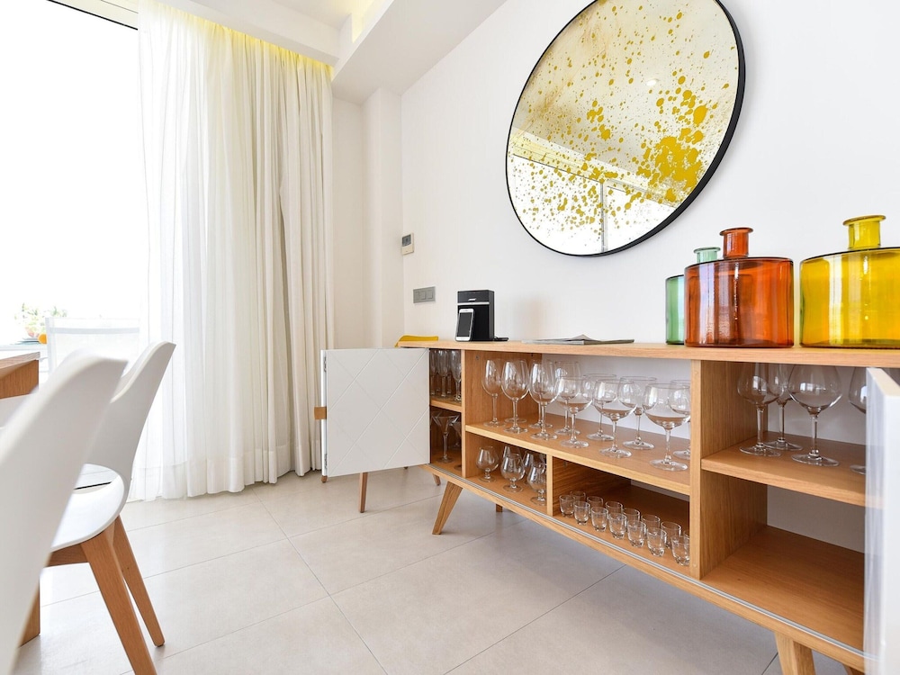 Apartment Mogan With Stunning Beach Views