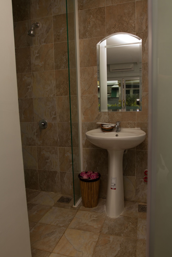 Richly Boutique Hotel & Hostel