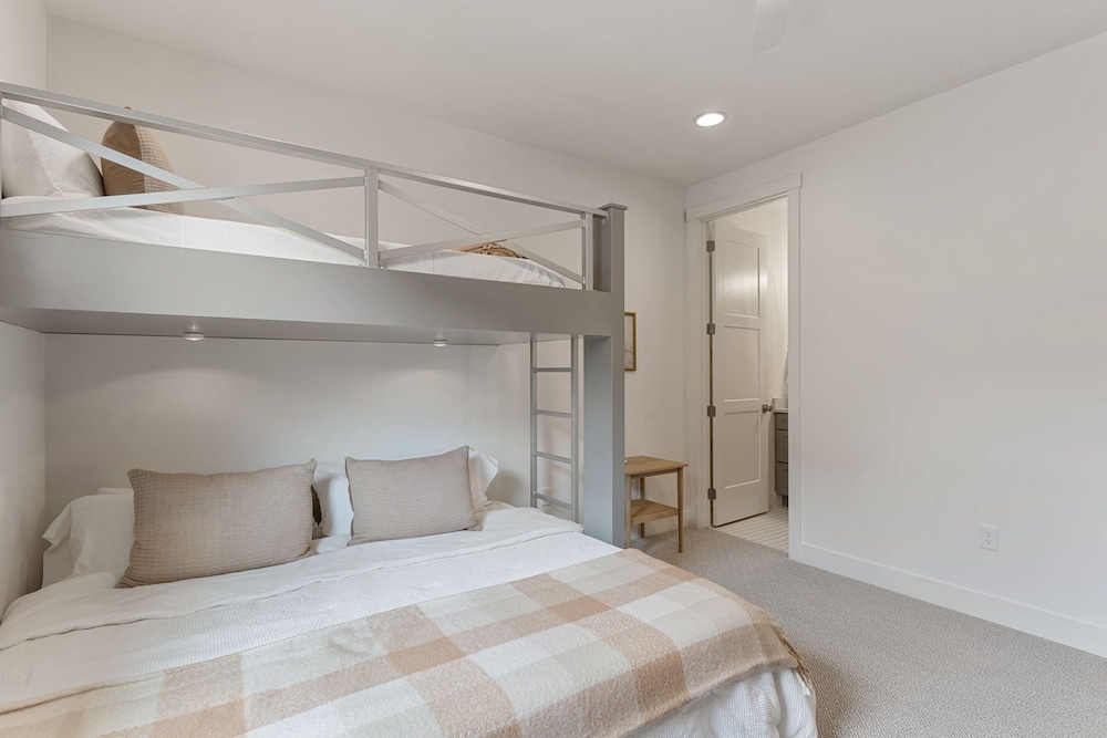 Casa Sol 4 Bedroom Townhouse