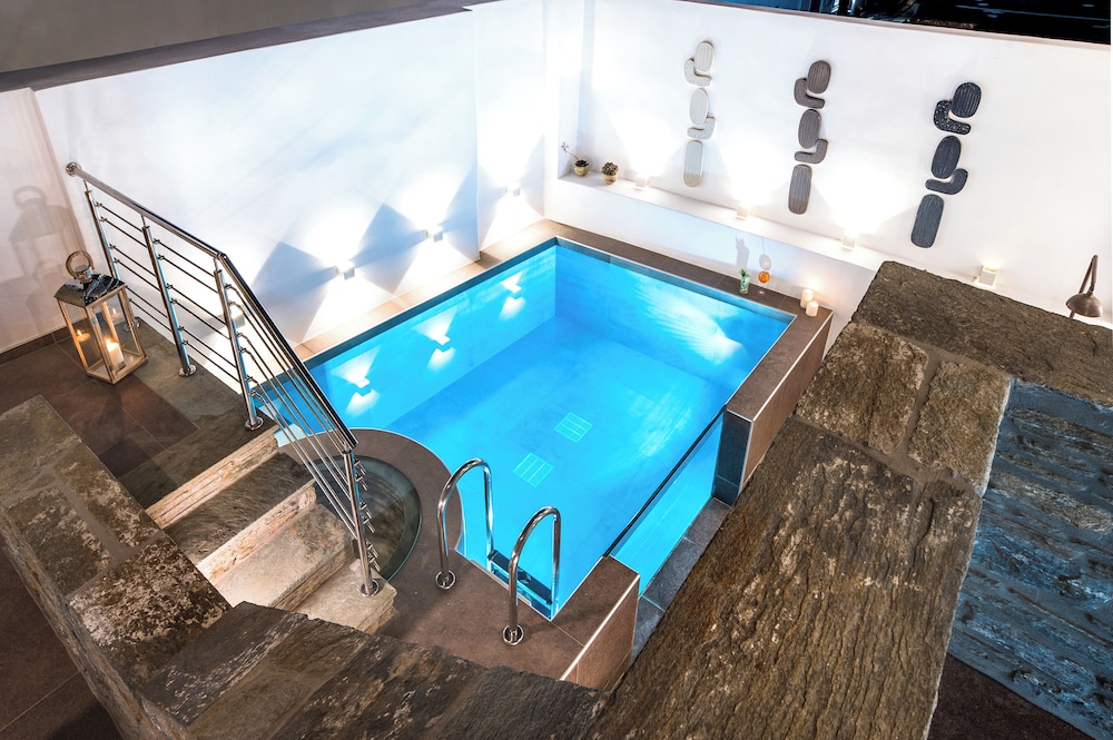 Ifigeneia Luxury Villas
