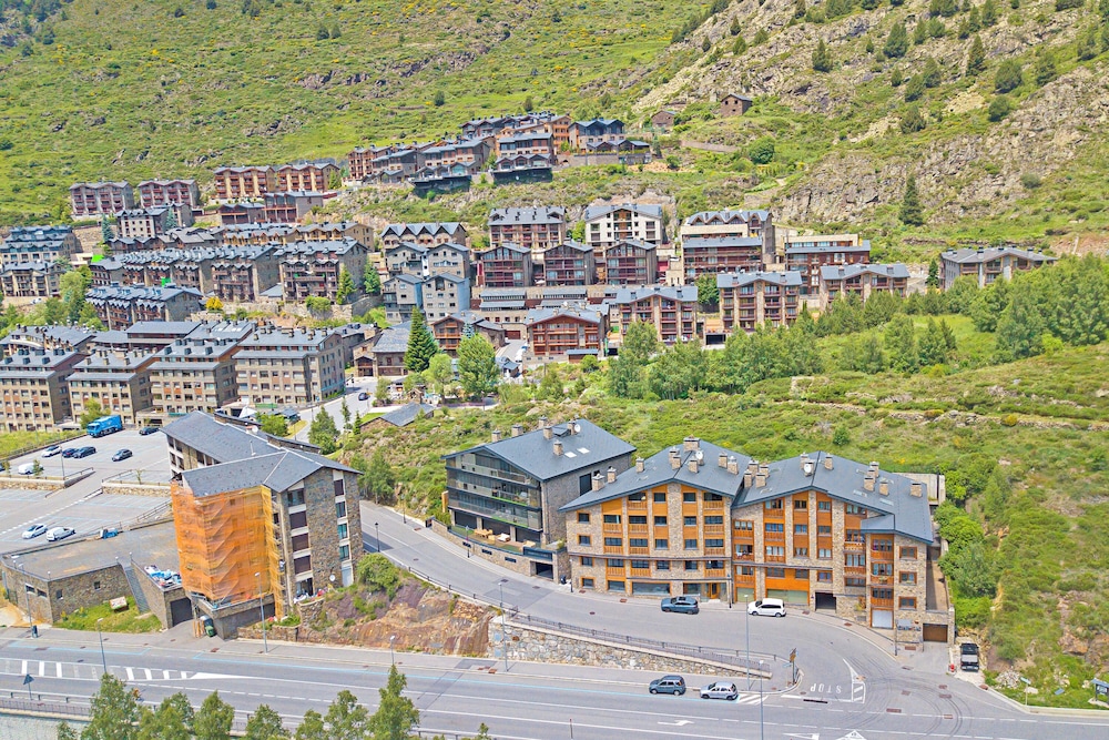 Sports & Leisure Andorra Apartment