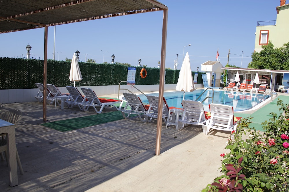 Sunset Village Apart Otel - Image 105
