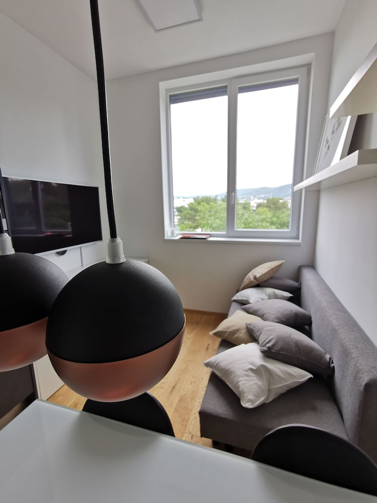 Apartments Egis Koper