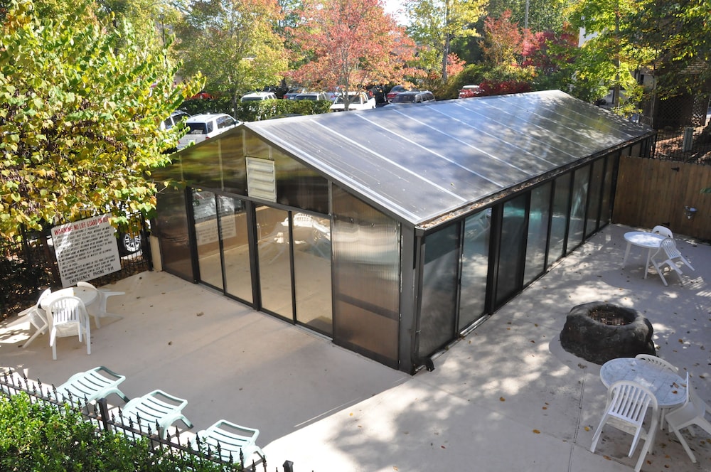 Helendorf River Inn, Suites & Conference Center