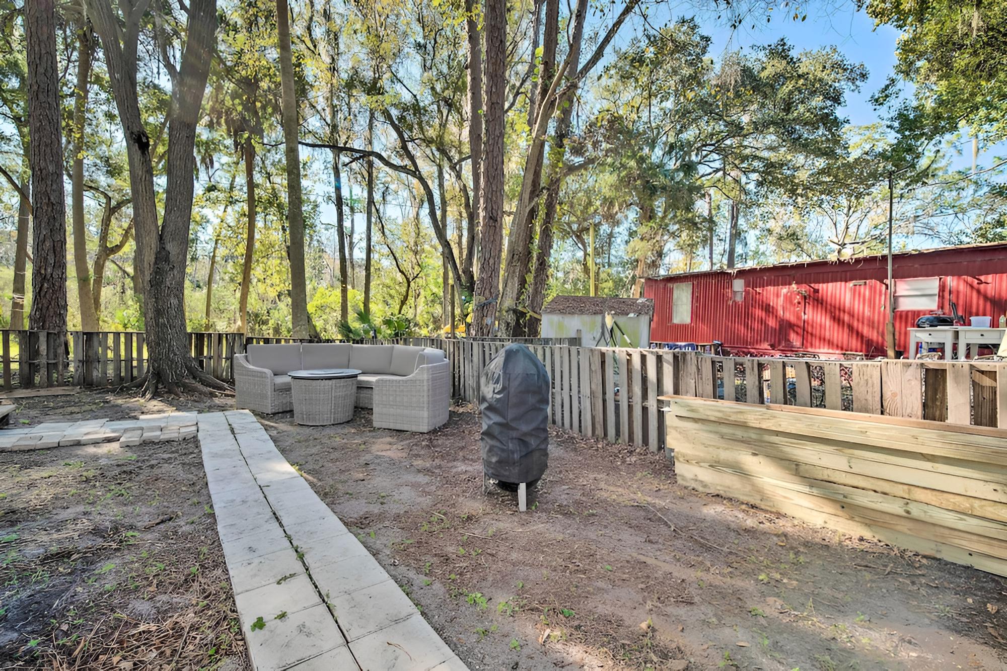 Family-friendly Yankeetown Home w/ Grill! view 3