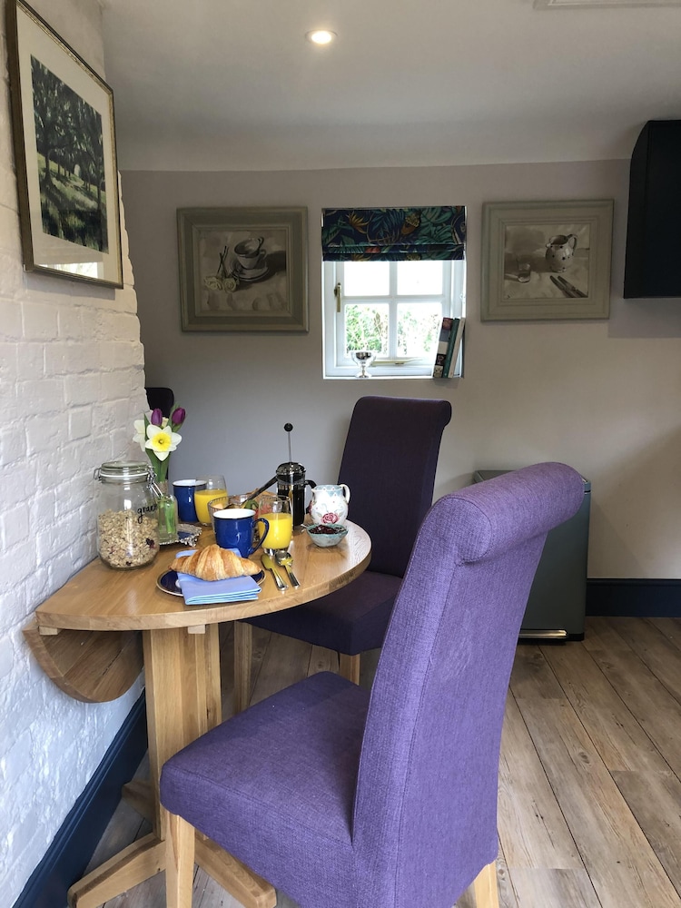 Marlborough Vacations - Oakhill - Property Image 10