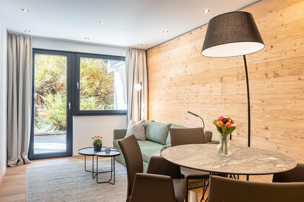Modern Suite Directly on the ski Slope