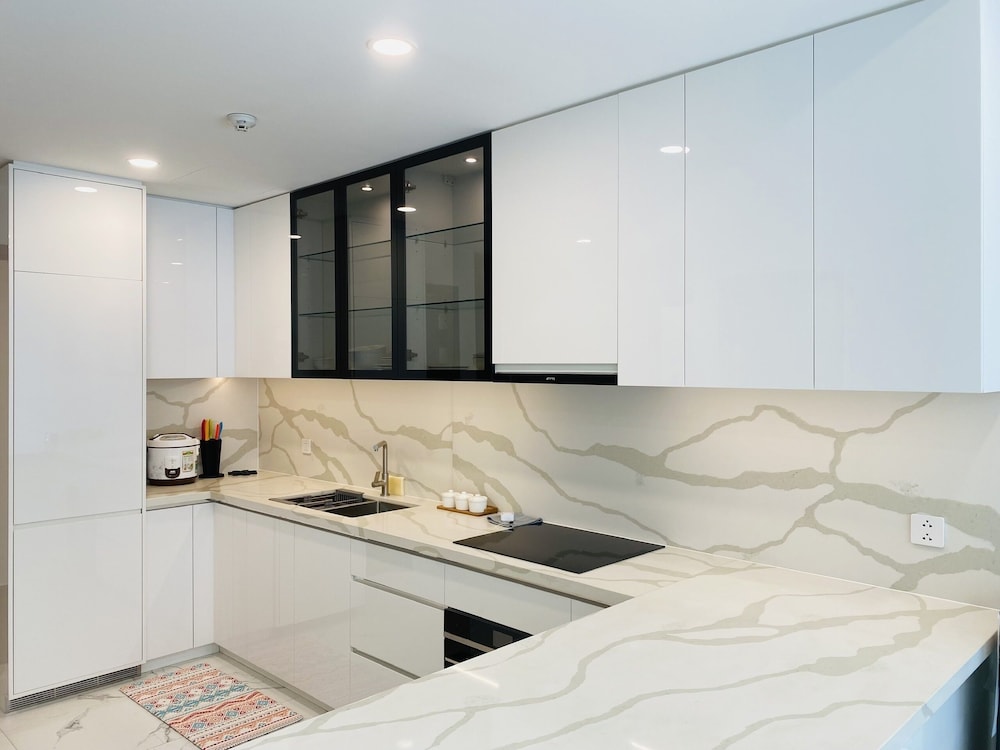 Hoasun Legend - Metropole ThuThiem Dist2