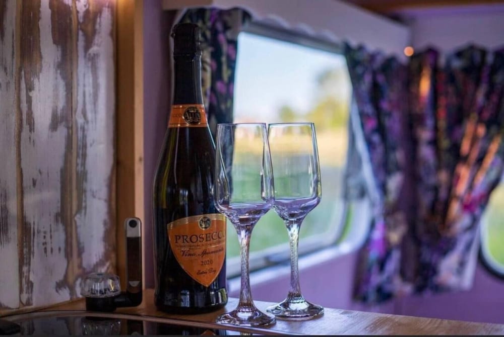 Private Glamping in a Vintage Caravan & Bell Tent view 3