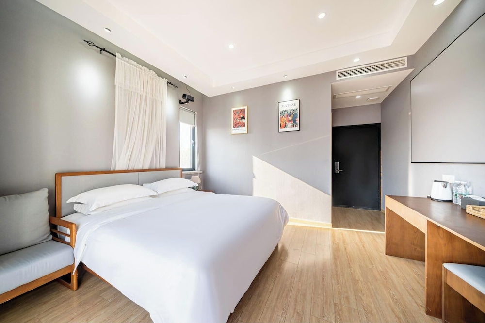 Yinshu Lunas Vila Courtyard Garden Resort Hotel (Shanghai International Tourism Resort Branch)