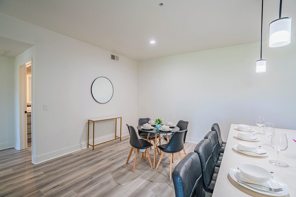 ROVE LIVING/KB - Zone Westgate