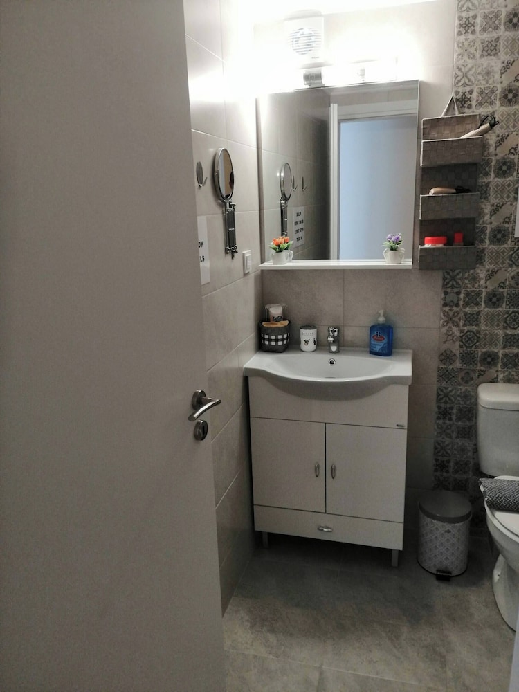 Acropolis Lux Retreat Apartment