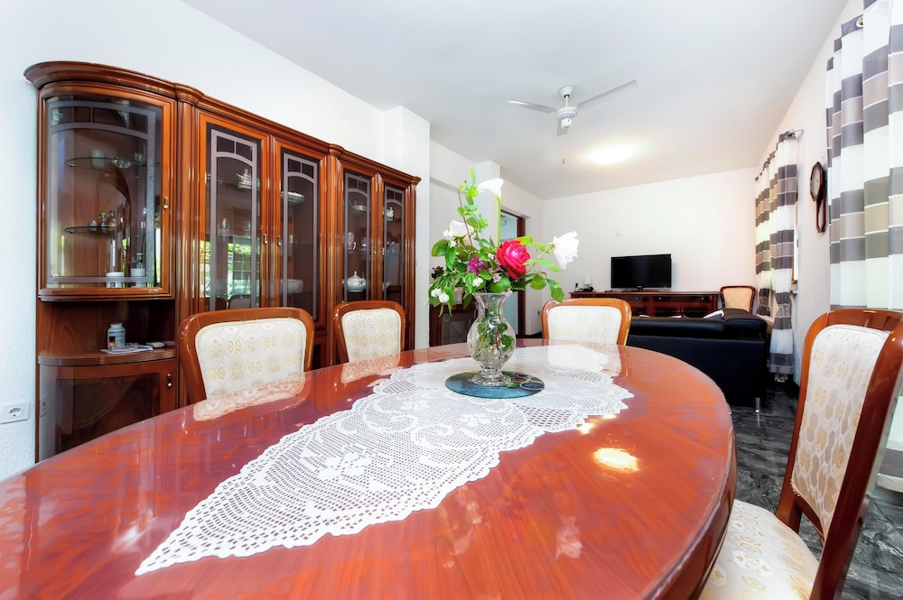Apartments Sena