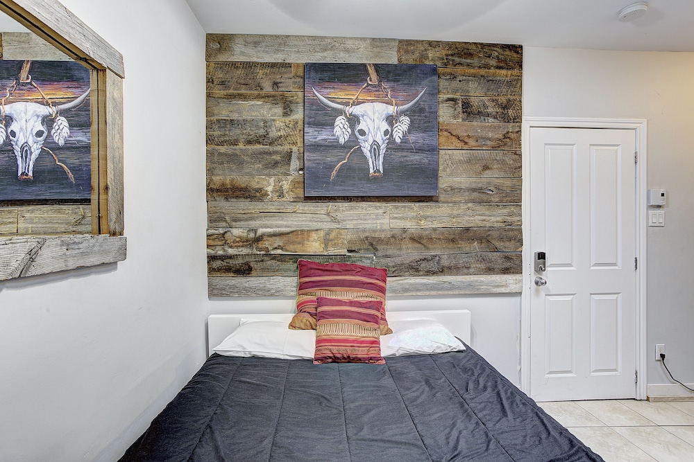 Destination Stays Griffintown Montreal