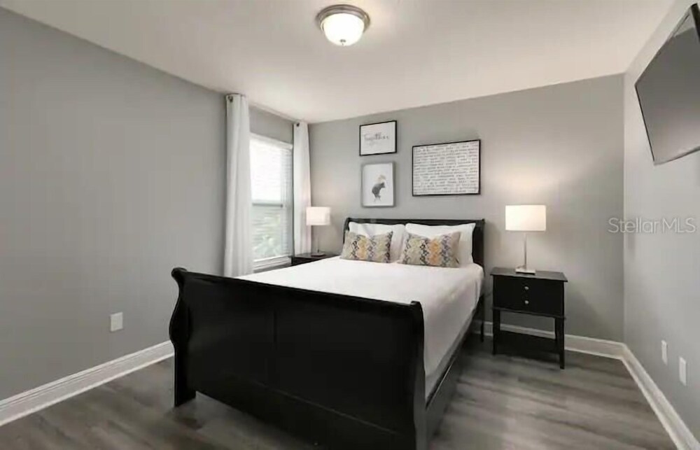 4147otd- Solterra Resort 6 Bedroom Home view 3