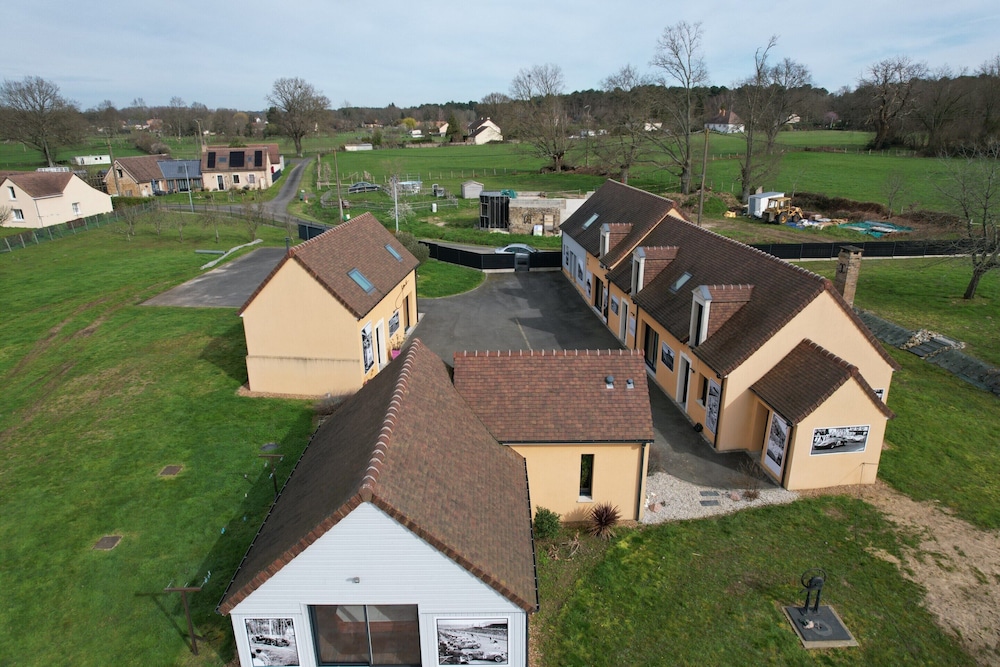 Villa in Monce-en-belin Near Le Mans Circuit