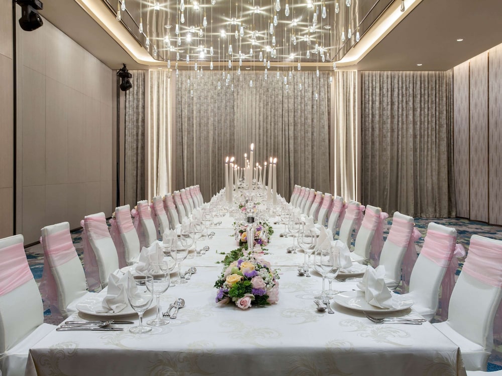Mercure Singapore Bugis 52