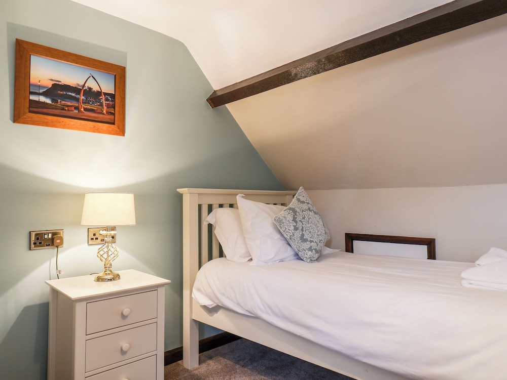 Midships Cottage