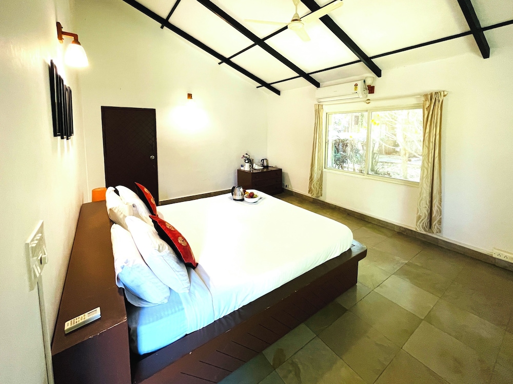 The Hideaway Hosur