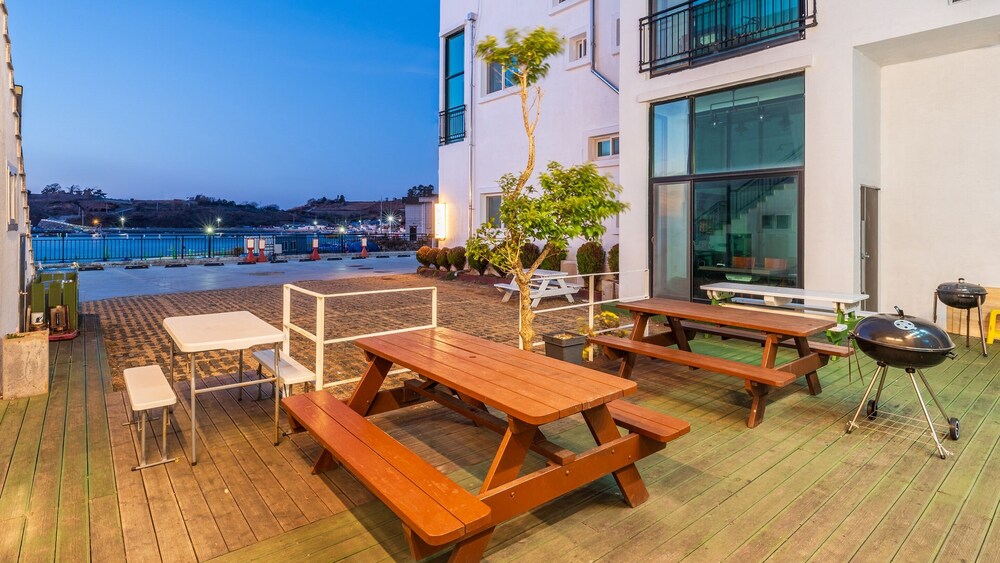 Yeosu Porrr Ocean View Pension