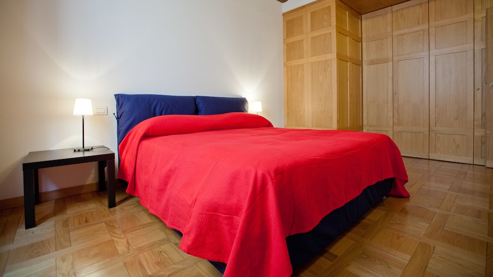 Rental in Rome Pantheon Suite