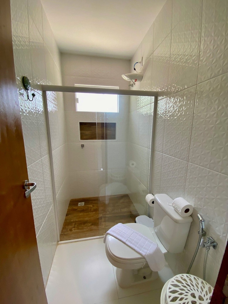 Casa c/ Piscina Privativa, 3 Suítes Sala integrada
