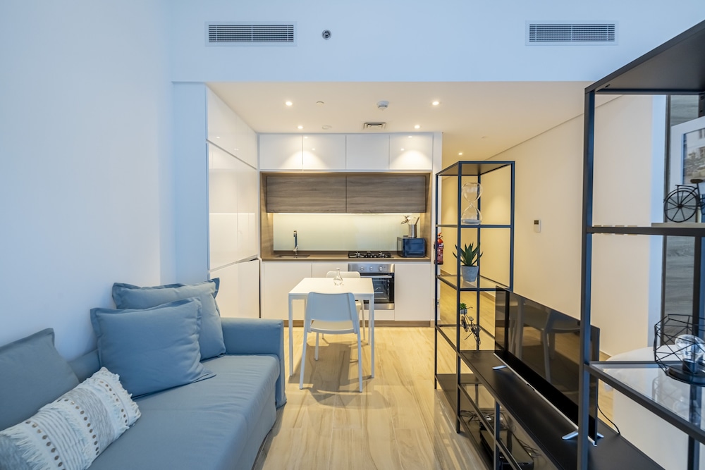 Studio One Dubai Marina