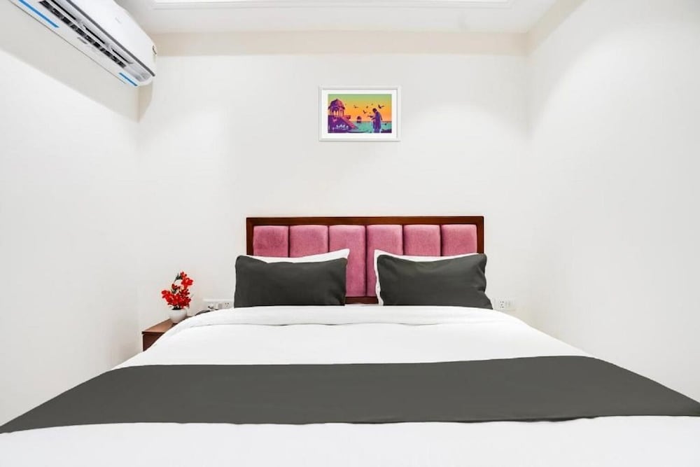 SS Hotel