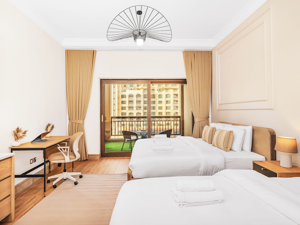 New Fairmont Residences by Propigo