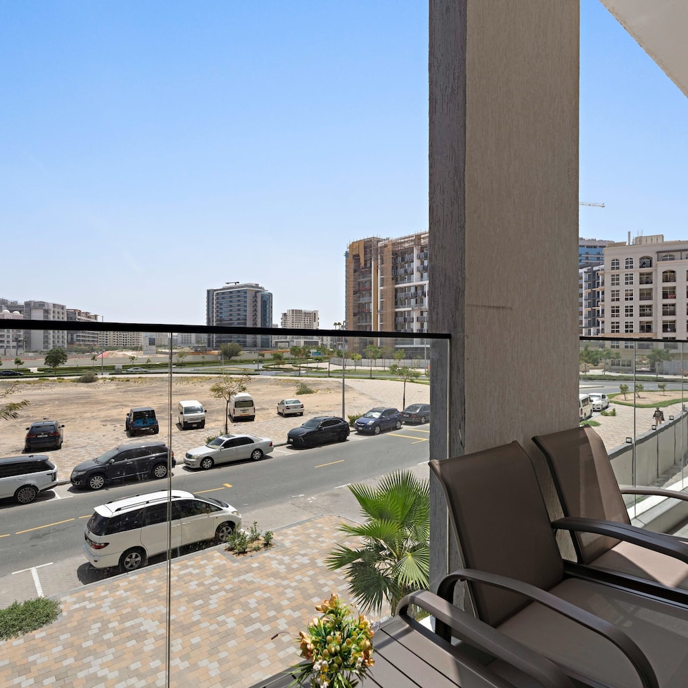 Charming 1bedroom With Pool and gym in Arjan