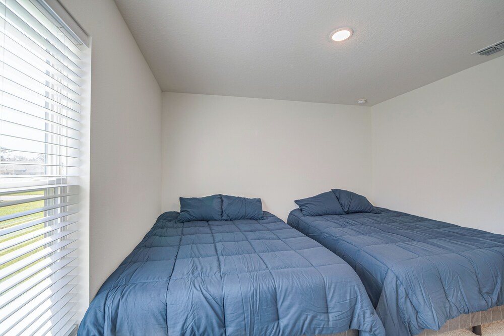 Yard Space & Games: Pet-friendly Ocala Retreat