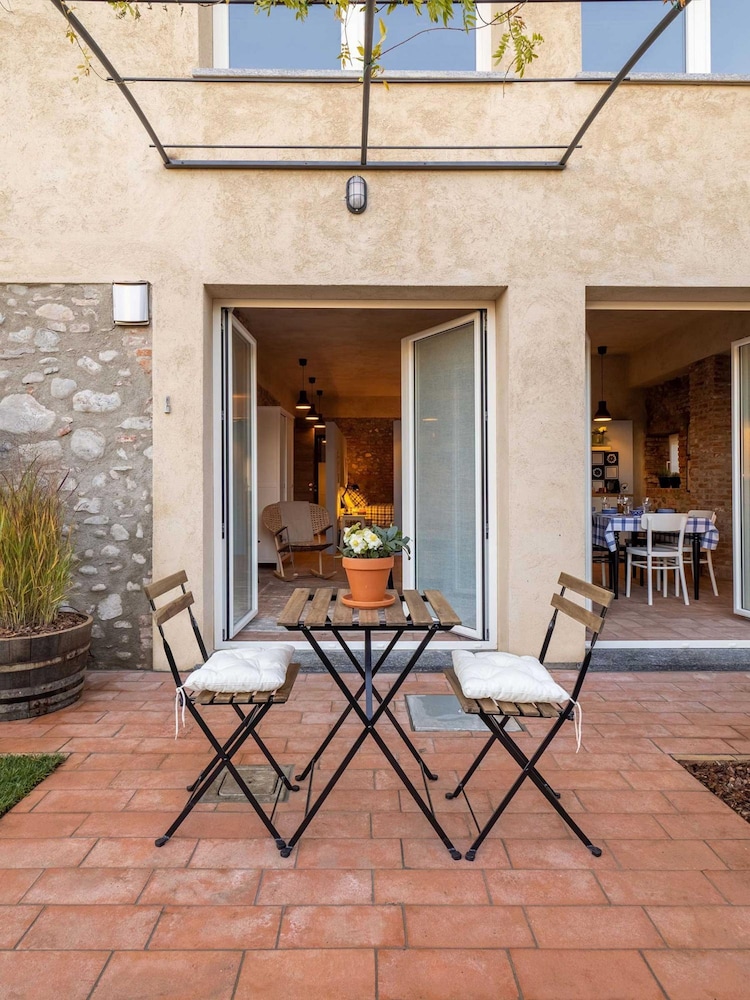 Green Lodge - Apartment 1 - 1 BR 1 Bath