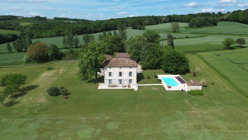 Villa Moundo 10p With Pool Nearby Monflanquin