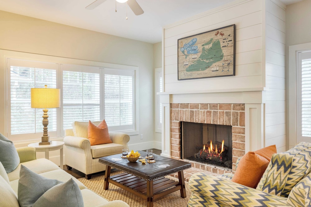 Pink Plume Coastal Escape Near Beach, Private Pool, Grill, & Luxe Interiors