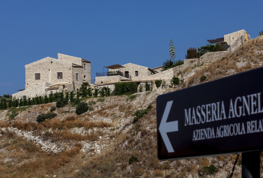 Hotel Masseria Agnello - Image 1