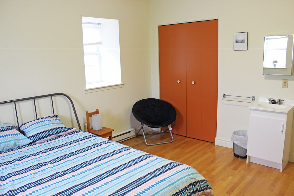 Auberge Jeunesse Magog-Orford (Hostel)