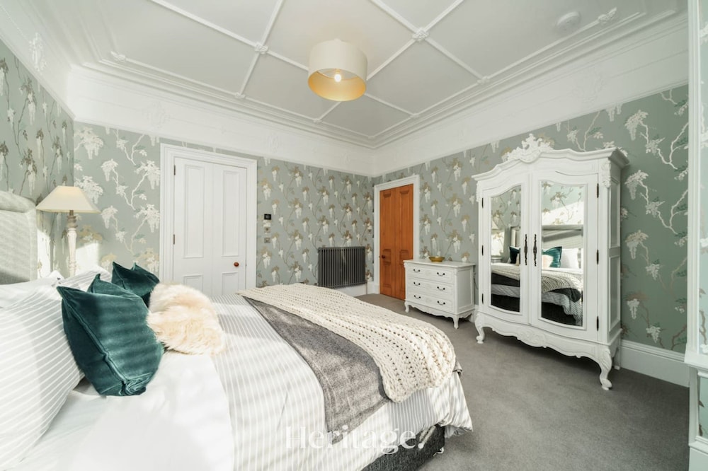 Blythewood Aberdeenshire Luxury House With Hot Tub