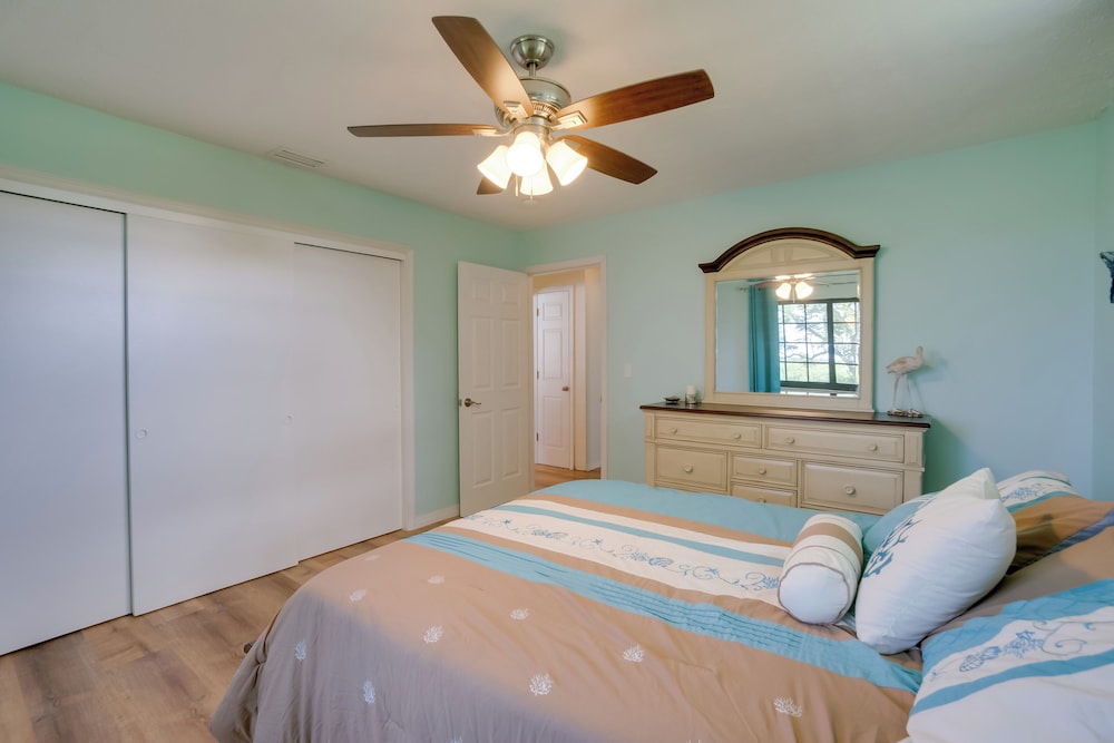 Heated Pool + Lanai: Peaceful Punta Gorda Stay