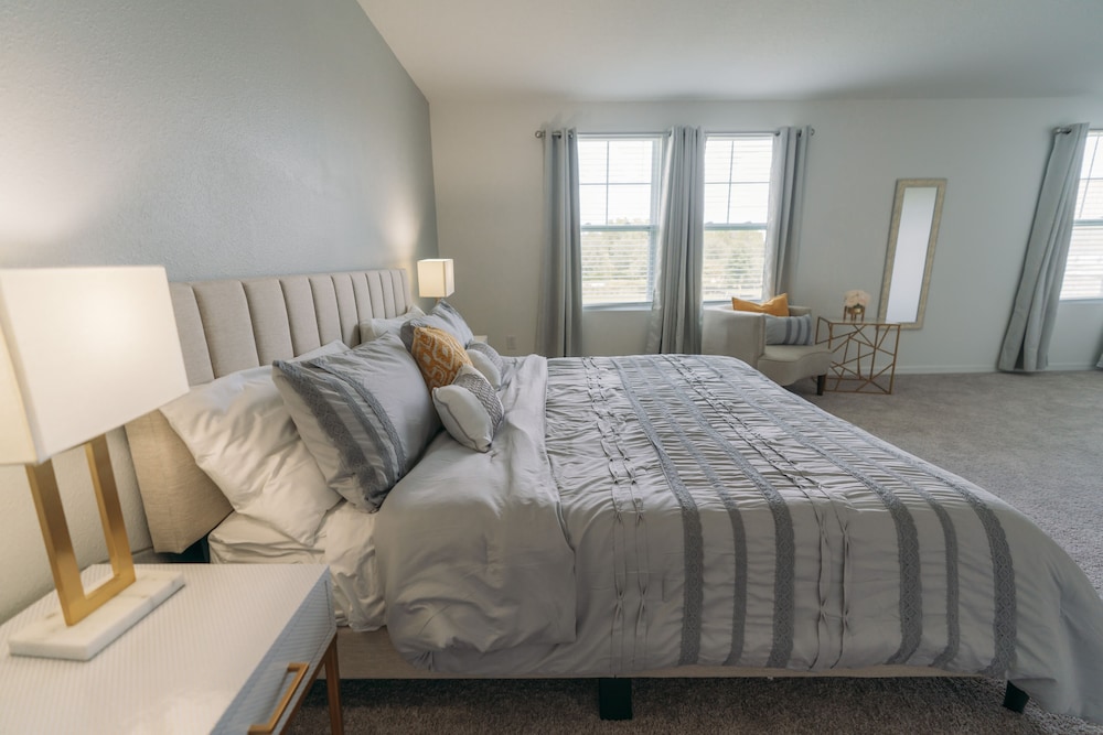 Marvelous 3 Bd Close to Disney @ Enclaves at Festival 796