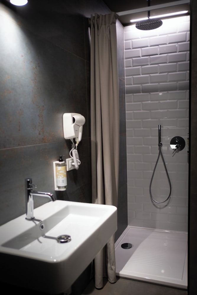 Hostelò Luxury Hostel