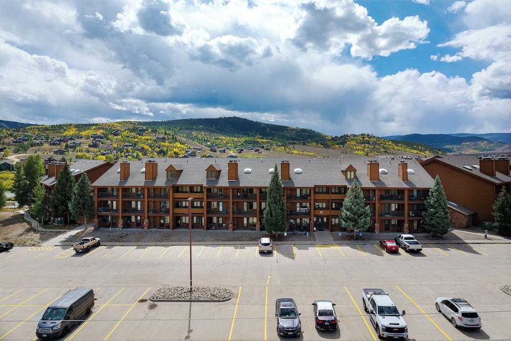 Rocky Mountain Retreat