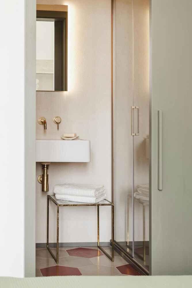 La Canonica Suites