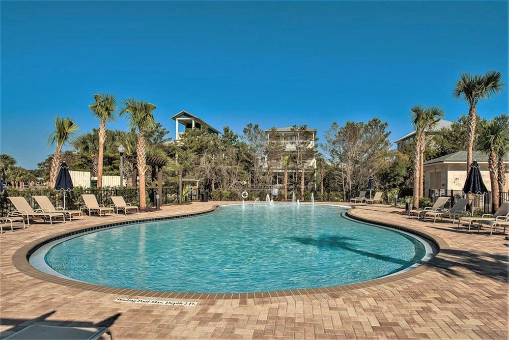 Village of South Walton by Panhandle Getaways