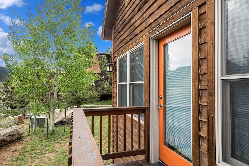 Solitude Eagle 5 - Estes Park 2 Bedroom Condo by RedAwning - Property Image 12