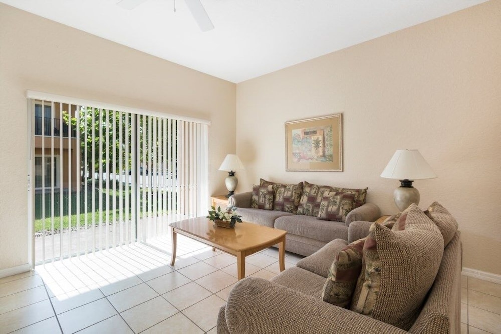 4br Townhome At Regal Oaks Resort Close To Disney 4 Bedroom Townhouse