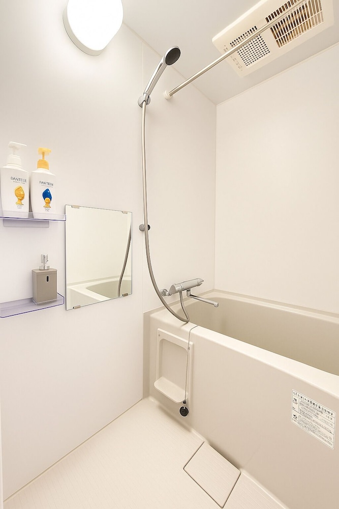 YM Hotel-Sugamo