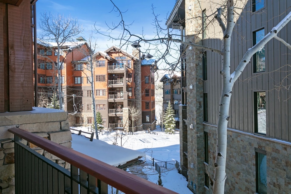 Shooting Star Lodge at Deer Valley Resort - Three Bedroom Residence #205 3 Condo