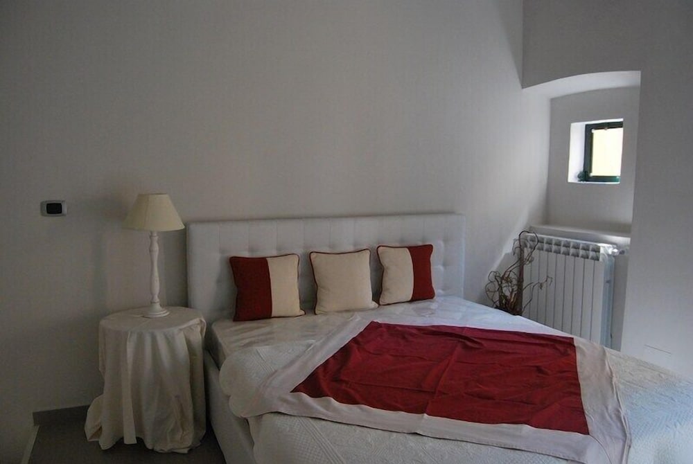Photo 35