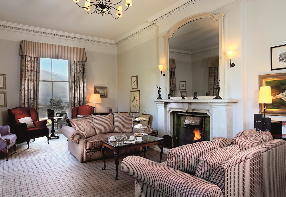 Penrith Vacations - Macdonald Leeming House - Property Image 9